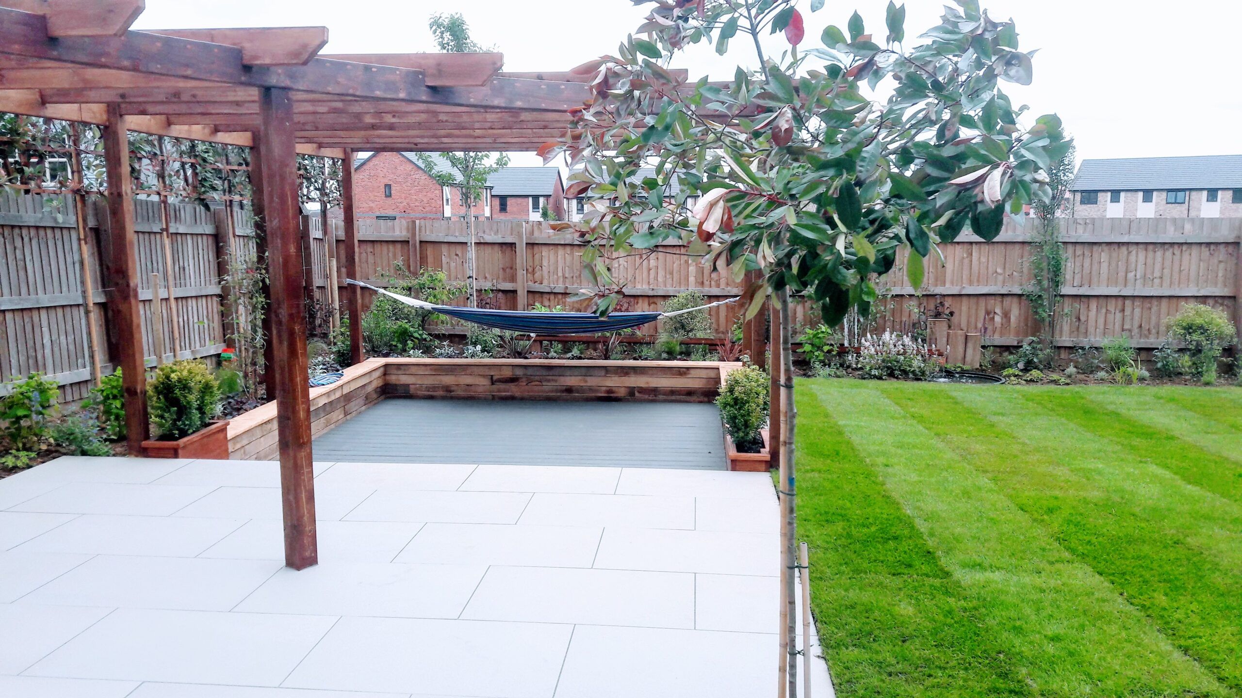 Sleaford new build garden paving and sunken decked area