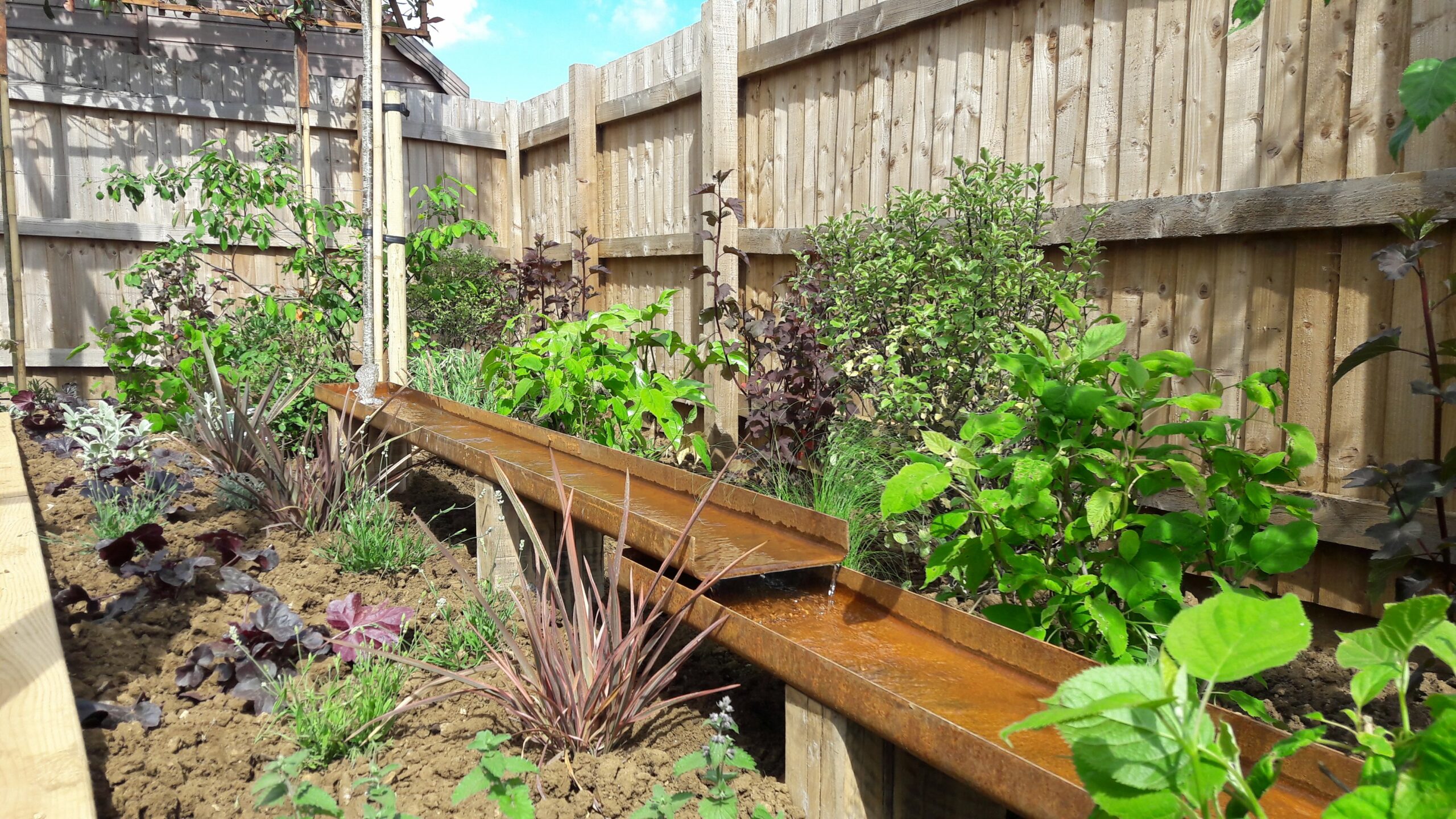 Bespoke rill in Sleaford new build garden